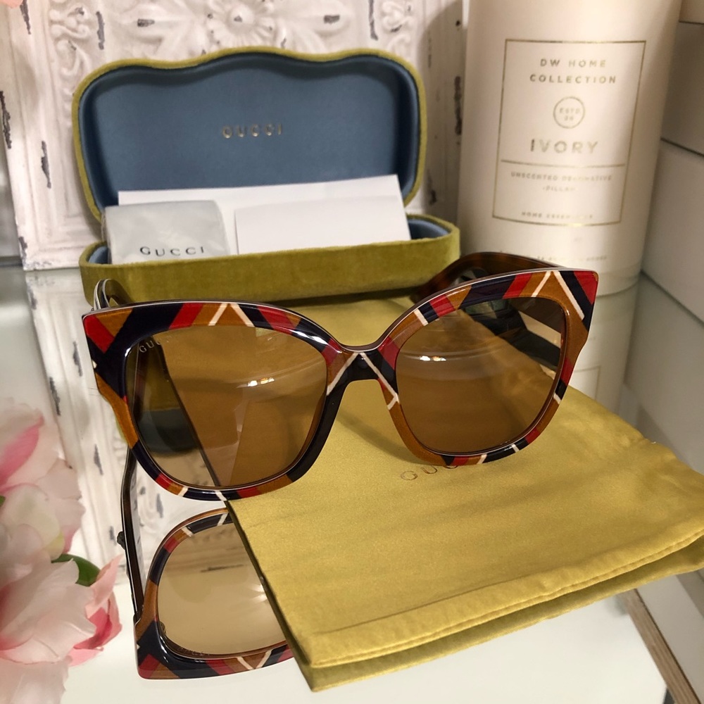 NWT Gucci Oversized Cat Eye Sunglasses